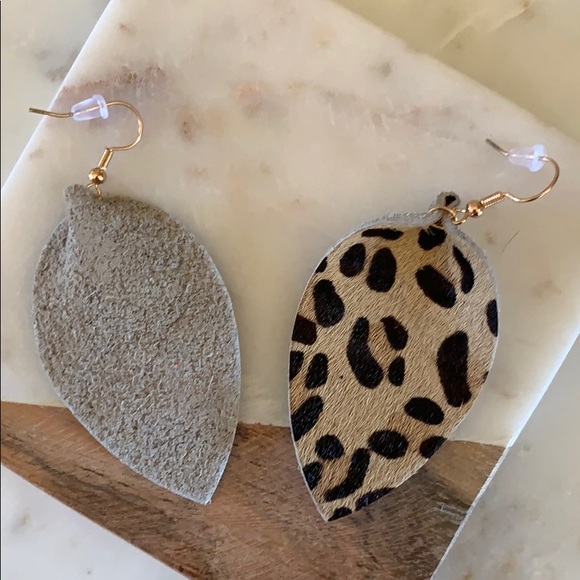 Tan Leopard Teardrop Earrings - Picture 2 of 4